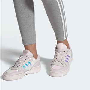 adidas womens rivalry low